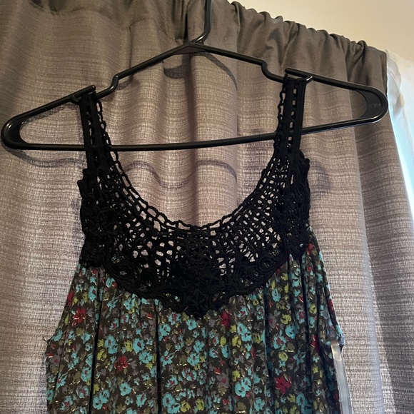 Mini dress - Picture 2 of 3